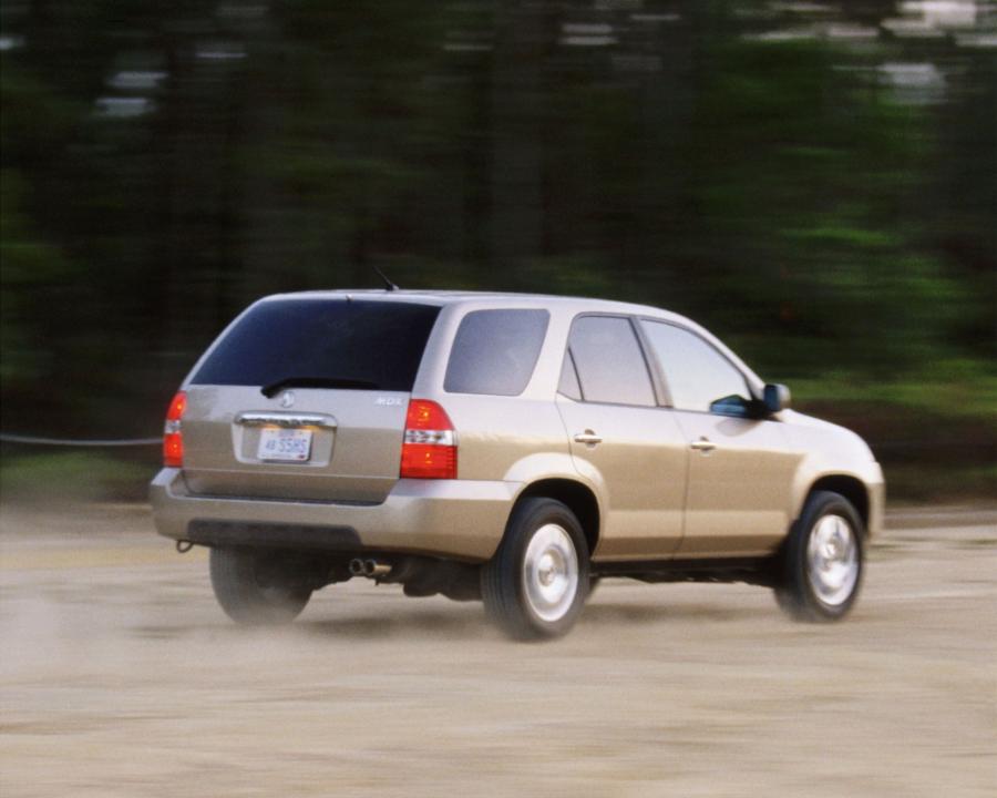  Acura MDX (YD1) 2001 года  (фото 9 из 19)